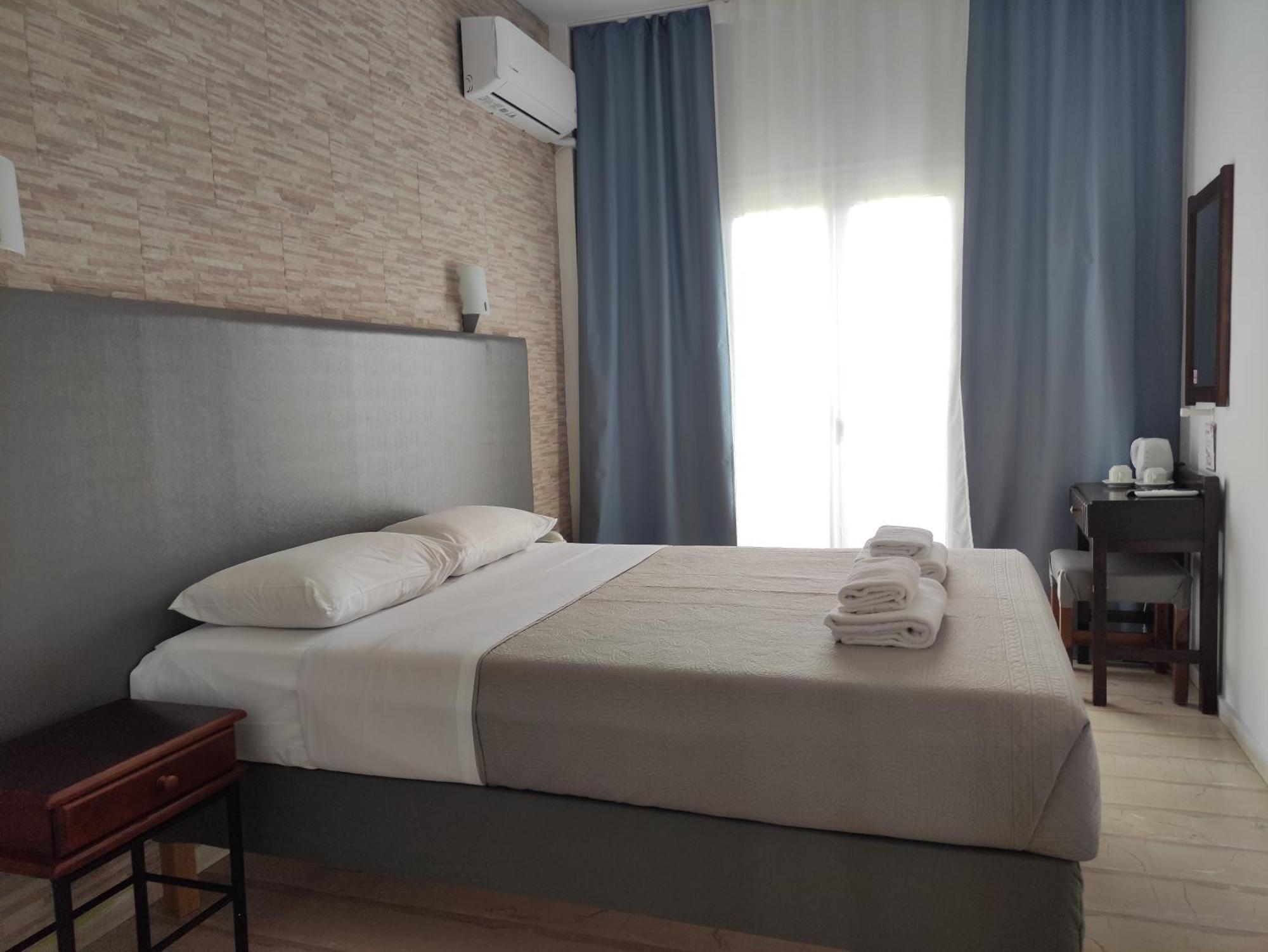 Tina Hotel ดัสเซีย ภายนอก รูปภาพ